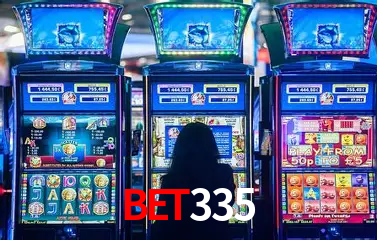 A Popularidade dos Caça-Níqueis no bet335
